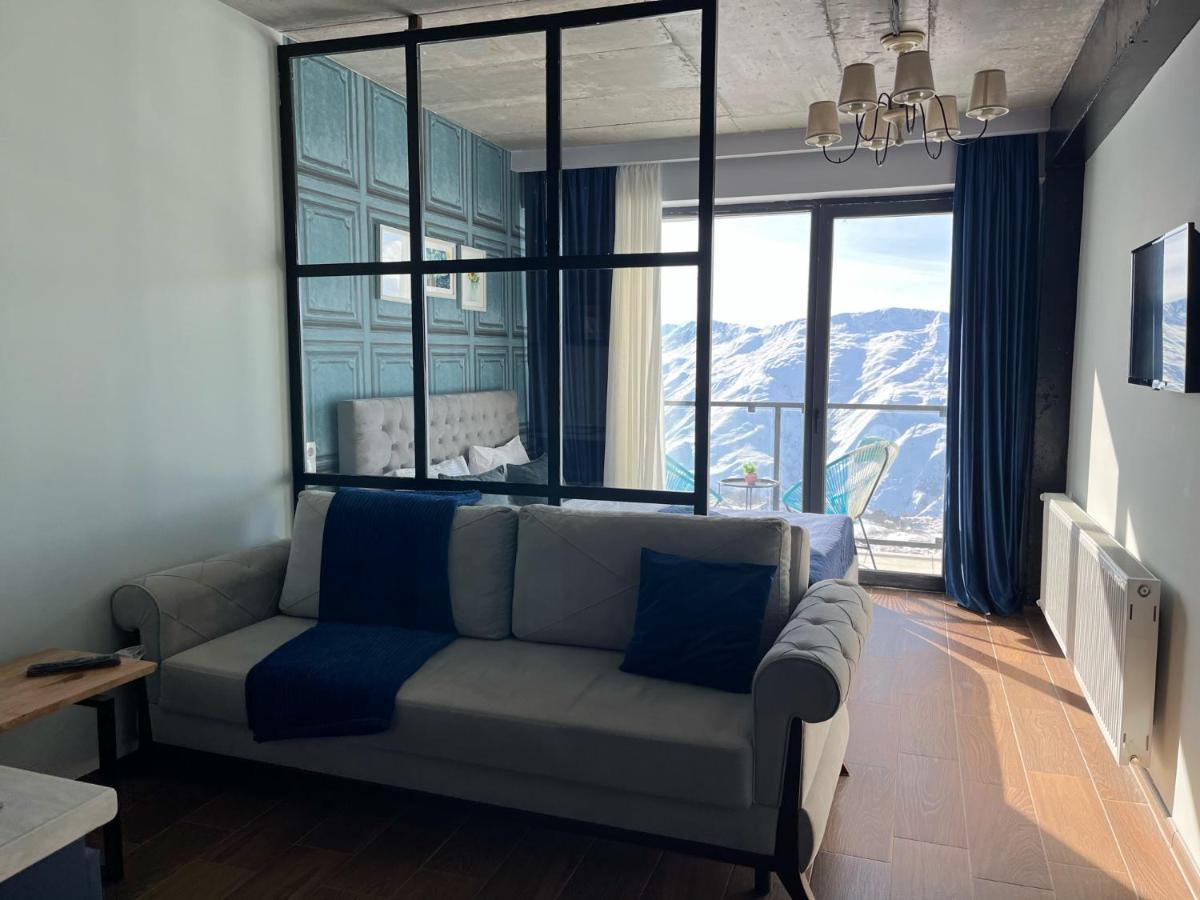 Twins Apartment Deluxe, New Гудаури Екстериор снимка