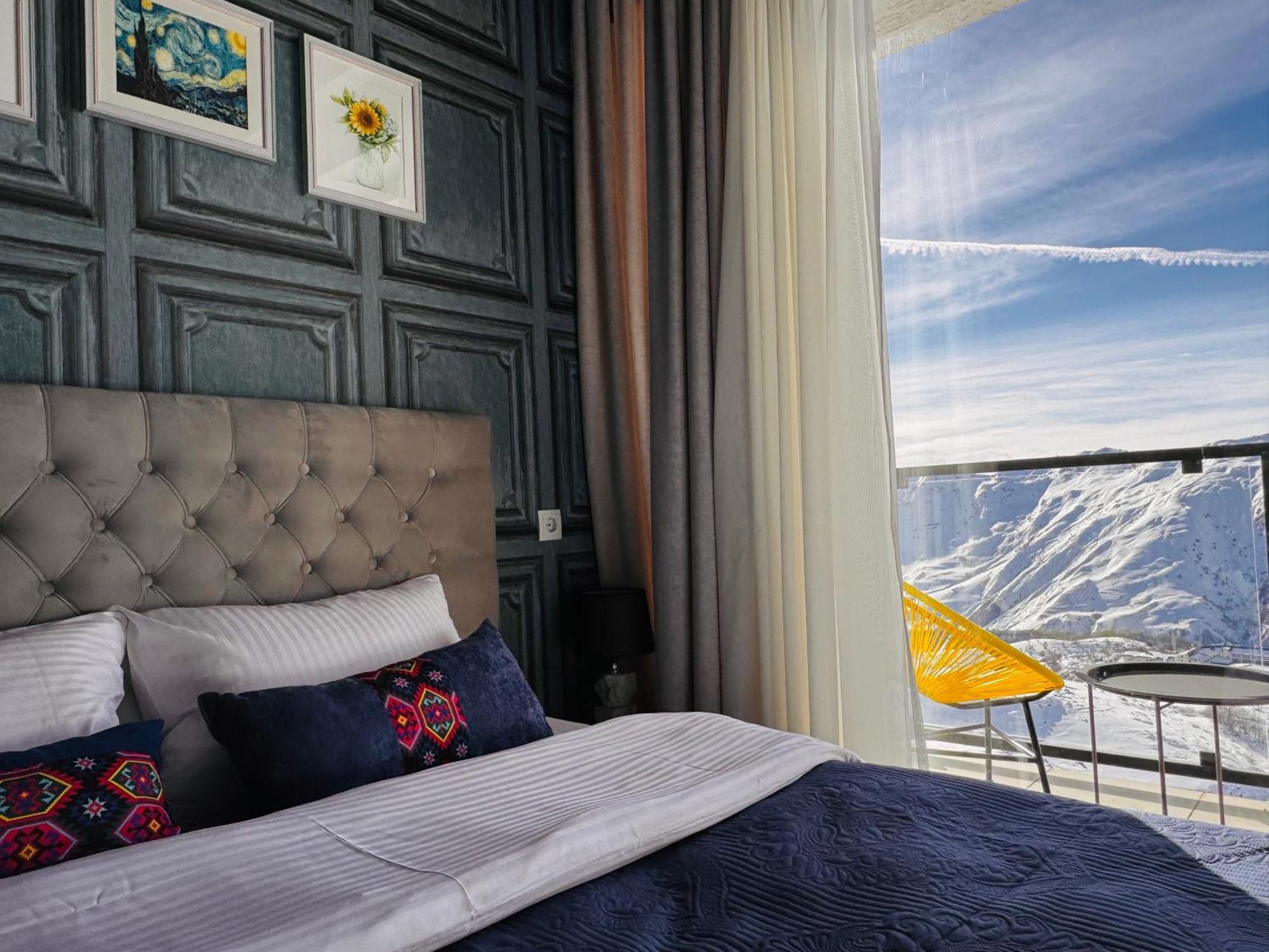 Twins Apartment Deluxe, New Гудаури Екстериор снимка